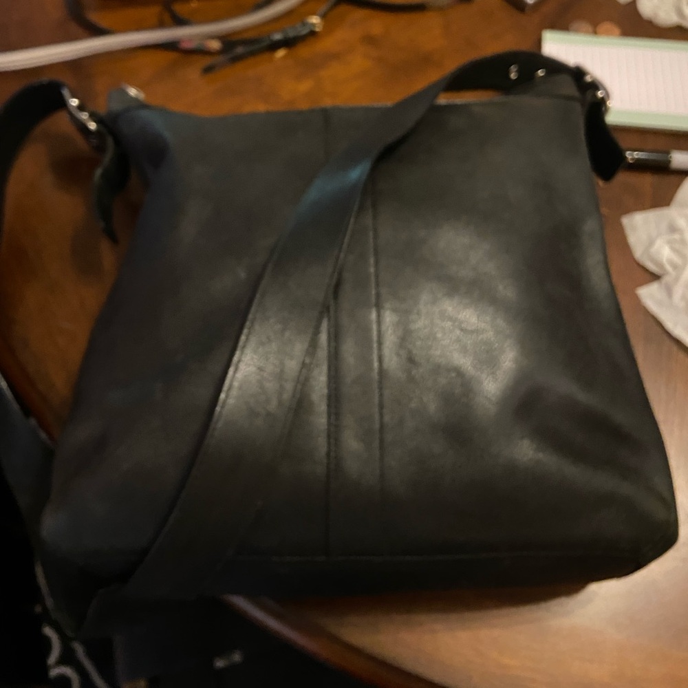 Vintage COACH Black Leather Shoulder Slim Bucket Bag H3S-9188